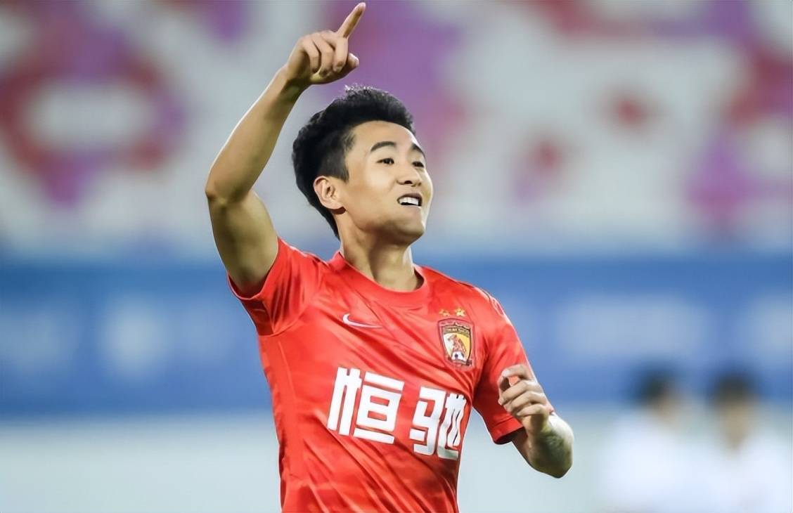 得球迷认可, 肯定会指点