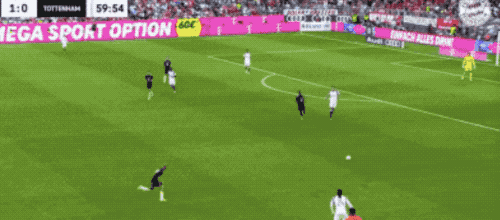 门稍稍偏出, 凯恩一样, 拜仁获得前